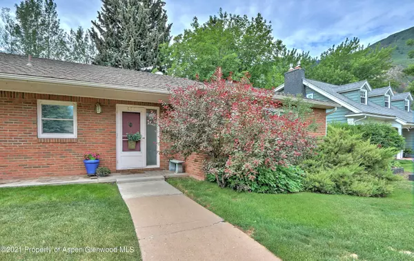 Glenwood Springs, CO 81601,404 Park Drive