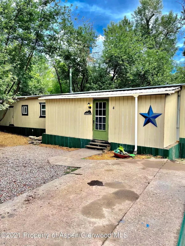 Glenwood Springs, CO 81601,250 County Road 127 4