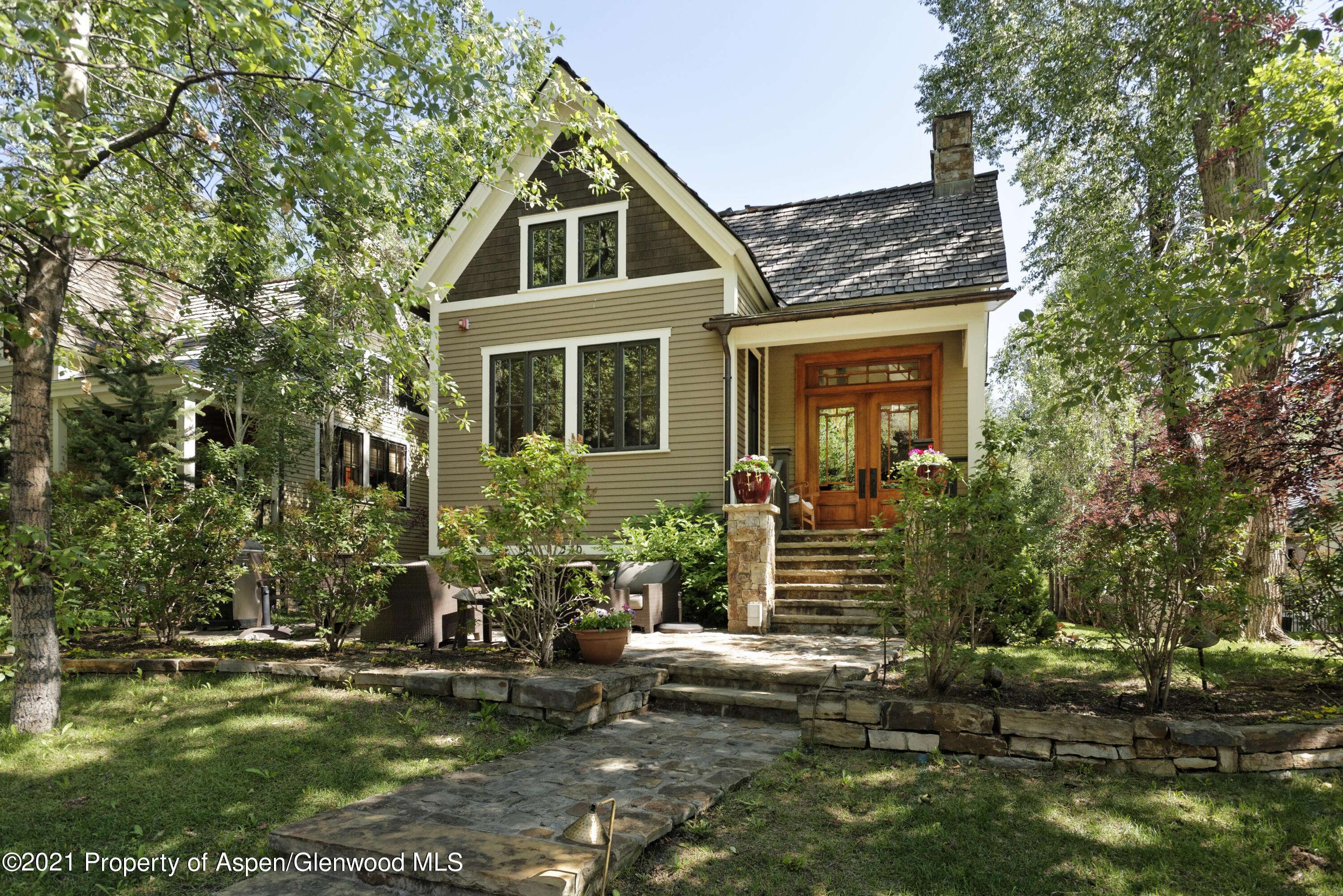 Aspen, CO 81611,330 W Bleeker Street