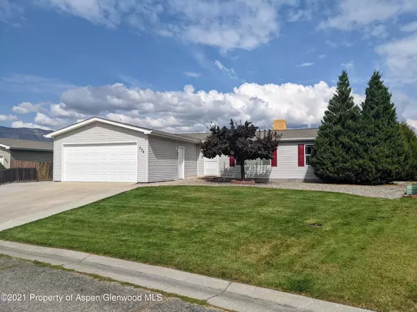 336 Mineral Springs Circle, Parachute, CO 81635