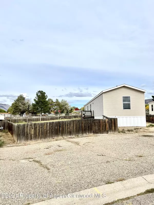 104 Mahogany Circle, Parachute, CO 81635