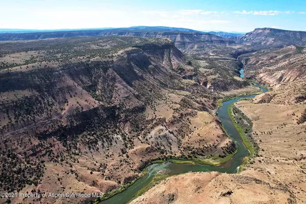 Hotchkiss, CO 81419,5739 Scenic Mesa Road