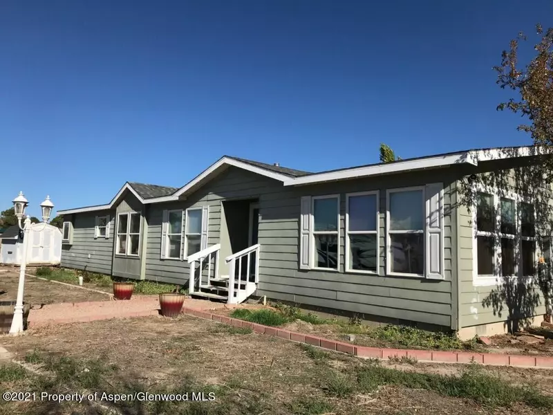 3180 1/2 E Road, Grand Junction, CO 81504