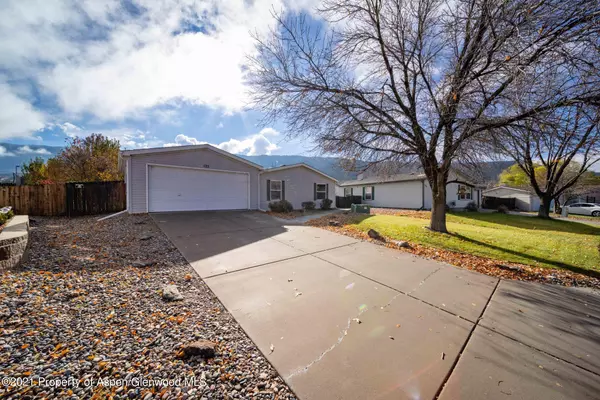 122 Mineral Springs Circle, Parachute, CO 81635