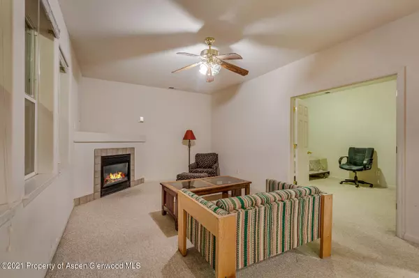 Glenwood Springs, CO 81601,2701 Midland Avenue 0811