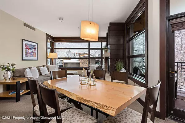 Snowmass Village, CO 81615,120 Carriage Way 2205