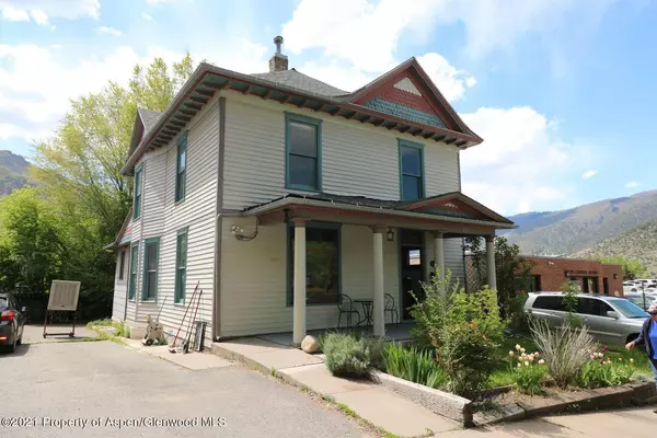 927 Cooper Avenue, Glenwood Springs, CO 81601