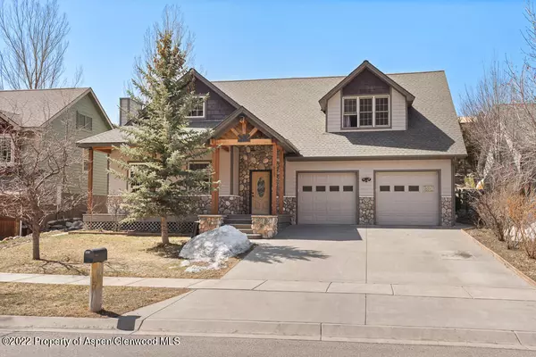 4005 Sky Ranch Drive, Glenwood Springs, CO 81601