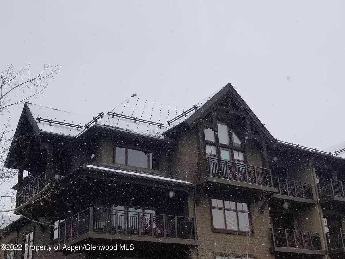 Snowmass Village, CO 81615,90 Carriage Way 3512