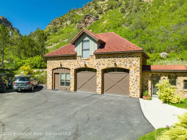 Glenwood Springs, CO 81601,1558 County Road 129