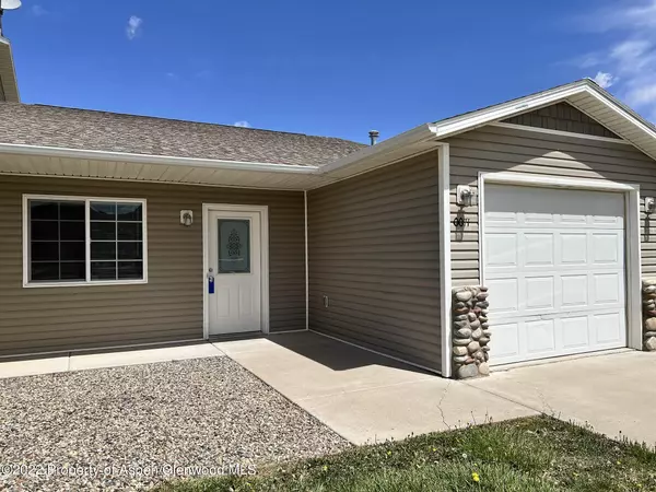 71 Bryan Loop, Parachute, CO 81635