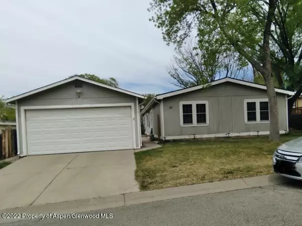 37 Cedar Circle, Parachute, CO 81635