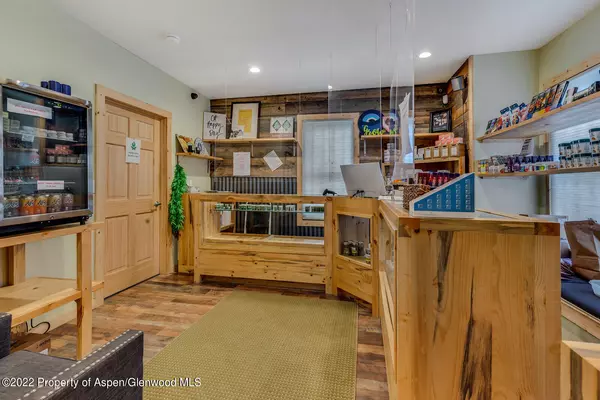 Glenwood Springs, CO 81601,1030 Grand Avenue