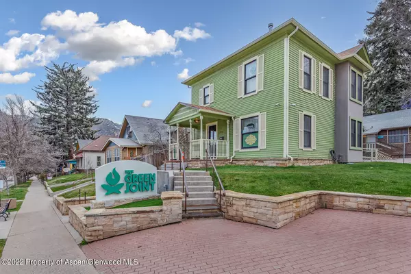 Glenwood Springs, CO 81601,1030 Grand Avenue