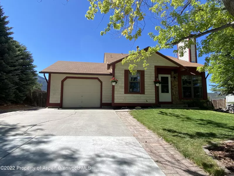 92 Rosewood Way, Battlement Mesa, CO 81635