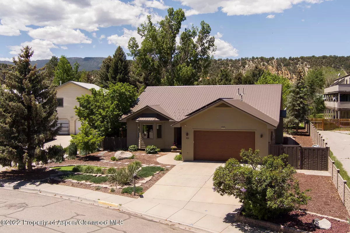 Carbondale, CO 81623,100 Village Lane