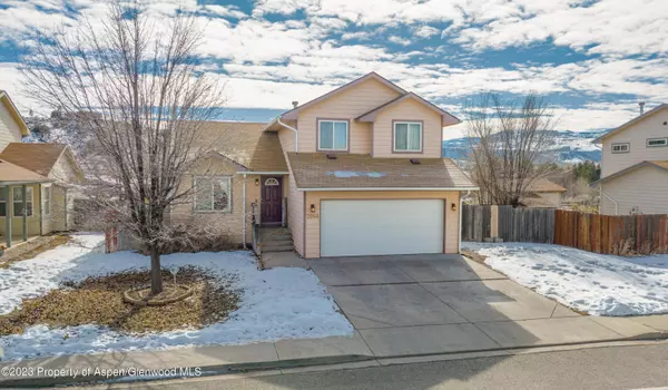 2064 Acacia Avenue, Rifle, CO 81650