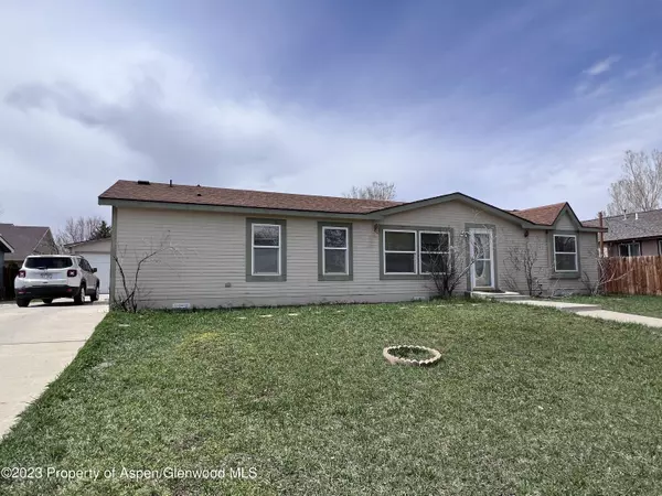 256 Field Street, Craig, CO 81625