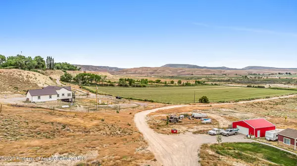 1705 10 Road, Mack, CO 81525