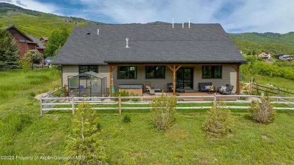 Glenwood Springs, CO 81601,8 Haystack Road