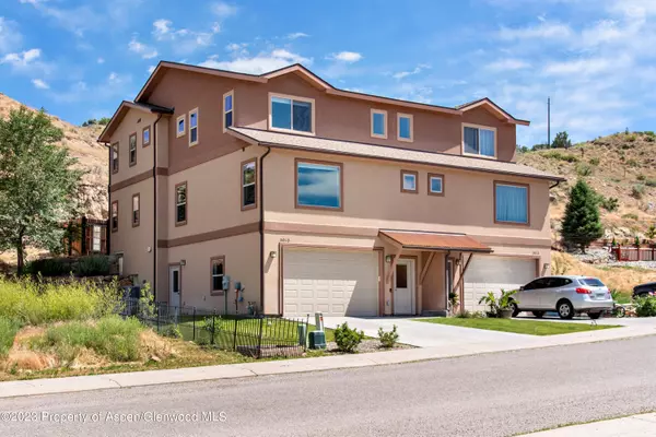 2010 E Ballard Avenue, Silt, CO 81652