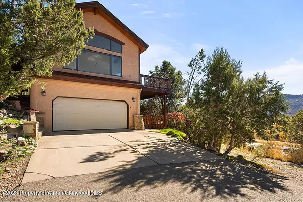 82 Hillcrest Drive, Basalt, CO 81621