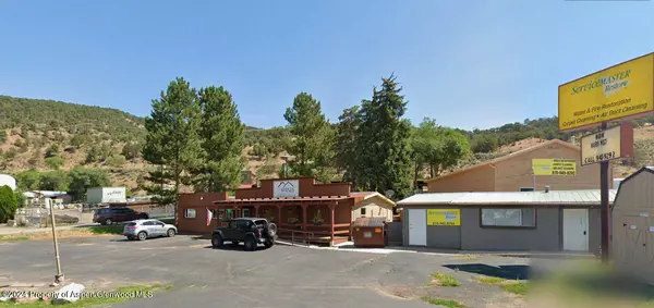 Glenwood Springs, CO 81601,7094 HIGHWAY 82