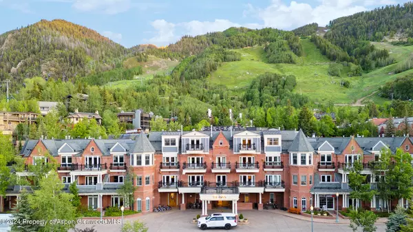 415 E Dean Street, Unit 17, Week 12 Street, Aspen, CO 81611