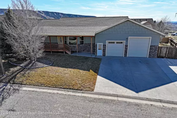 114 Lodgepole Circle, Parachute, CO 81635