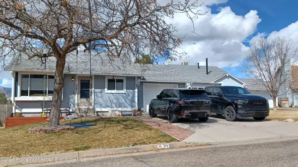 27 Aspen Way, Parachute, CO 81635