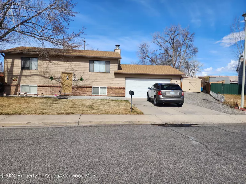 3010 Gunnison Way, Grand Junction, CO 81504