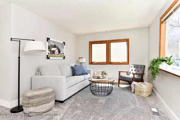 Glenwood Springs, CO 81601,824 Palmer Avenue