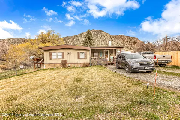 35 Apricot Circle, New Castle, CO 81647