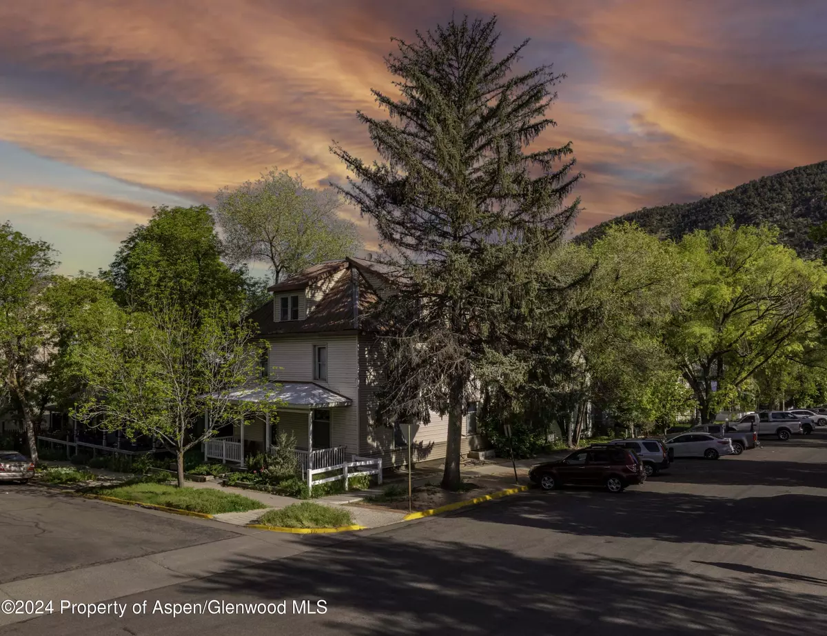 Glenwood Springs, CO 81601,515 8th Street