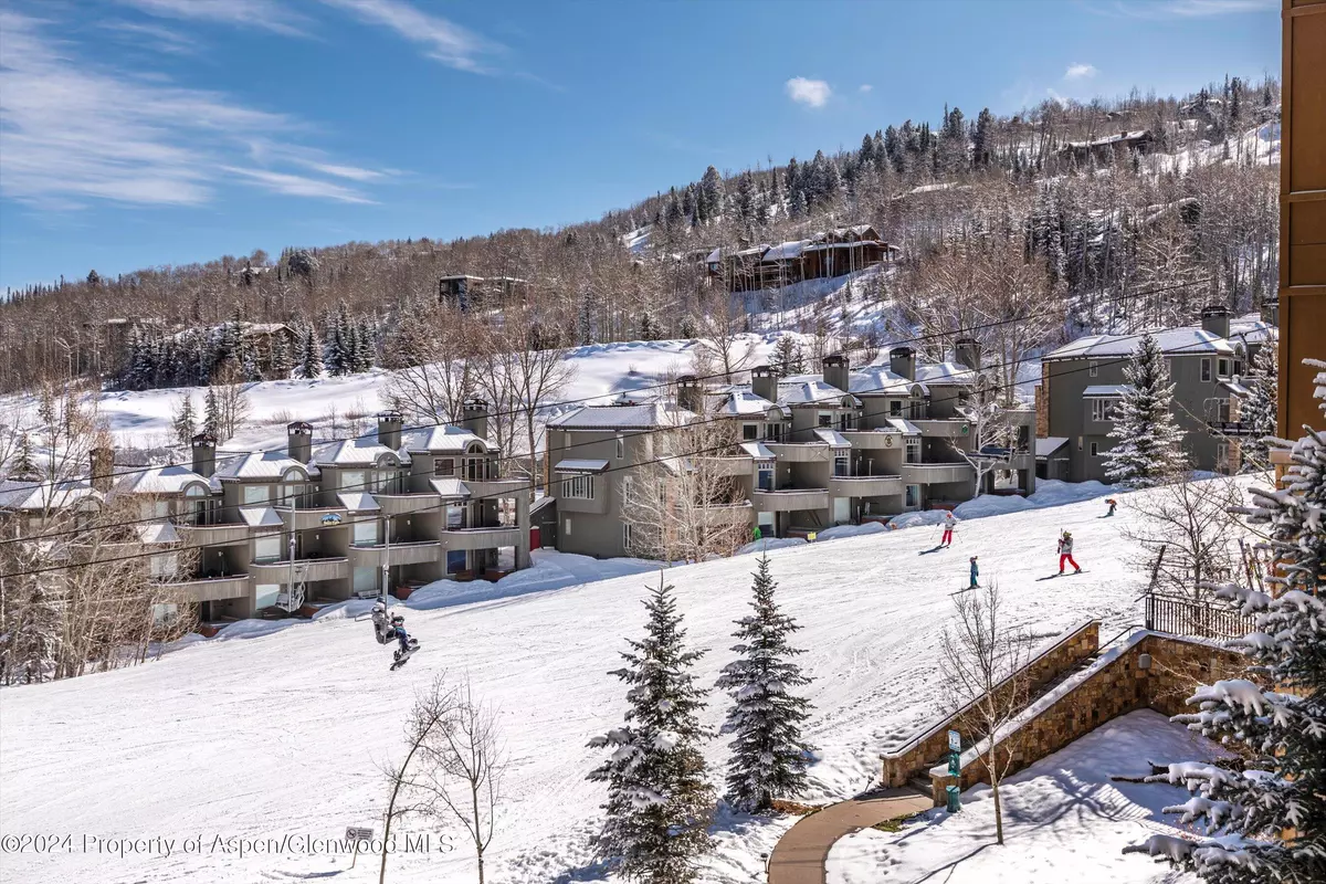 Snowmass Village, CO 81615,130 Wood Road Unit 438