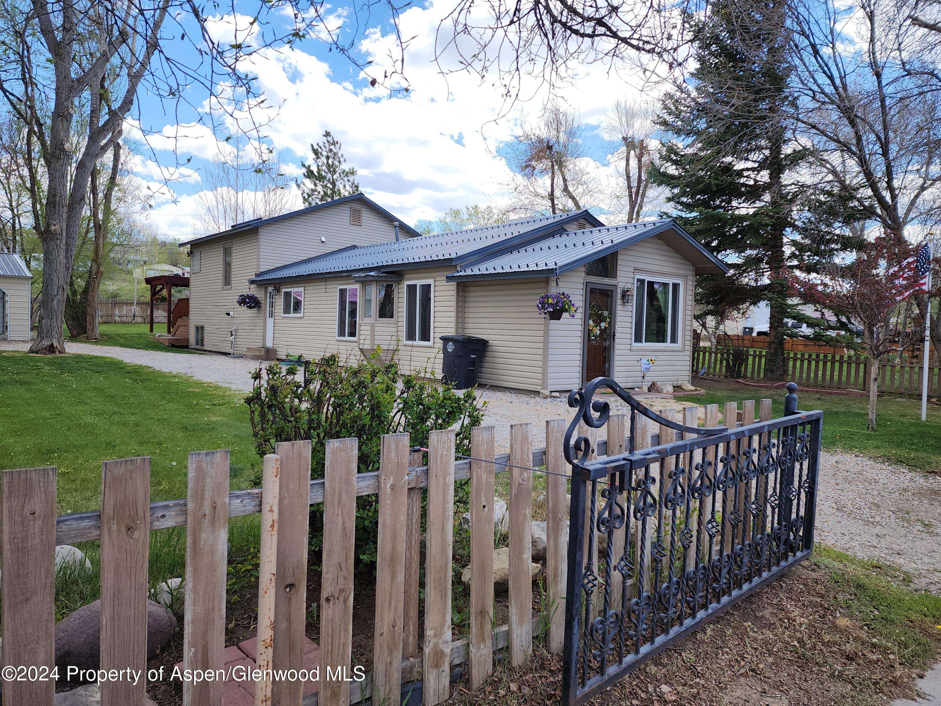 1041 Washington Street, Craig, CO 81625