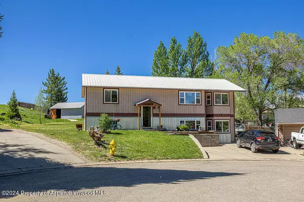 414 Meadowbrook Court, Hayden, CO 81639