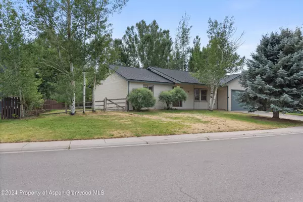 366 Rabbit Road, Carbondale, CO 81623