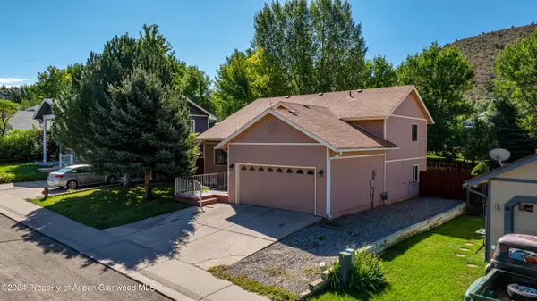 New Castle, CO 81647,623 Ginseng Road