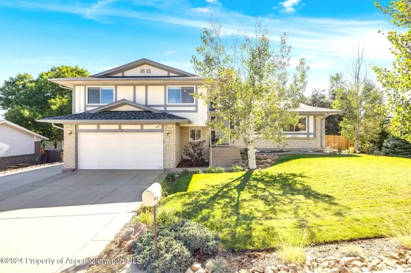 1848 S Welch Circle, Lakewood, CO 80215