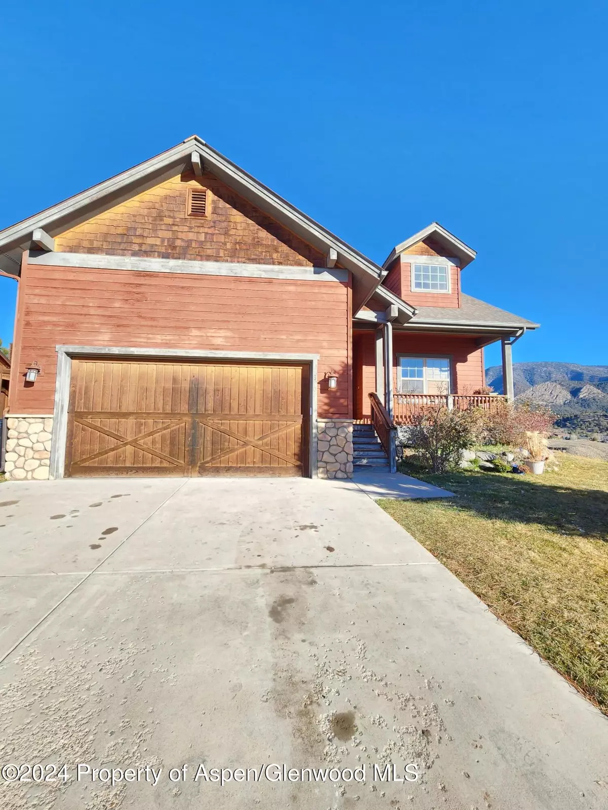 New Castle, CO 81647,350 SPARROWHAWK Drive