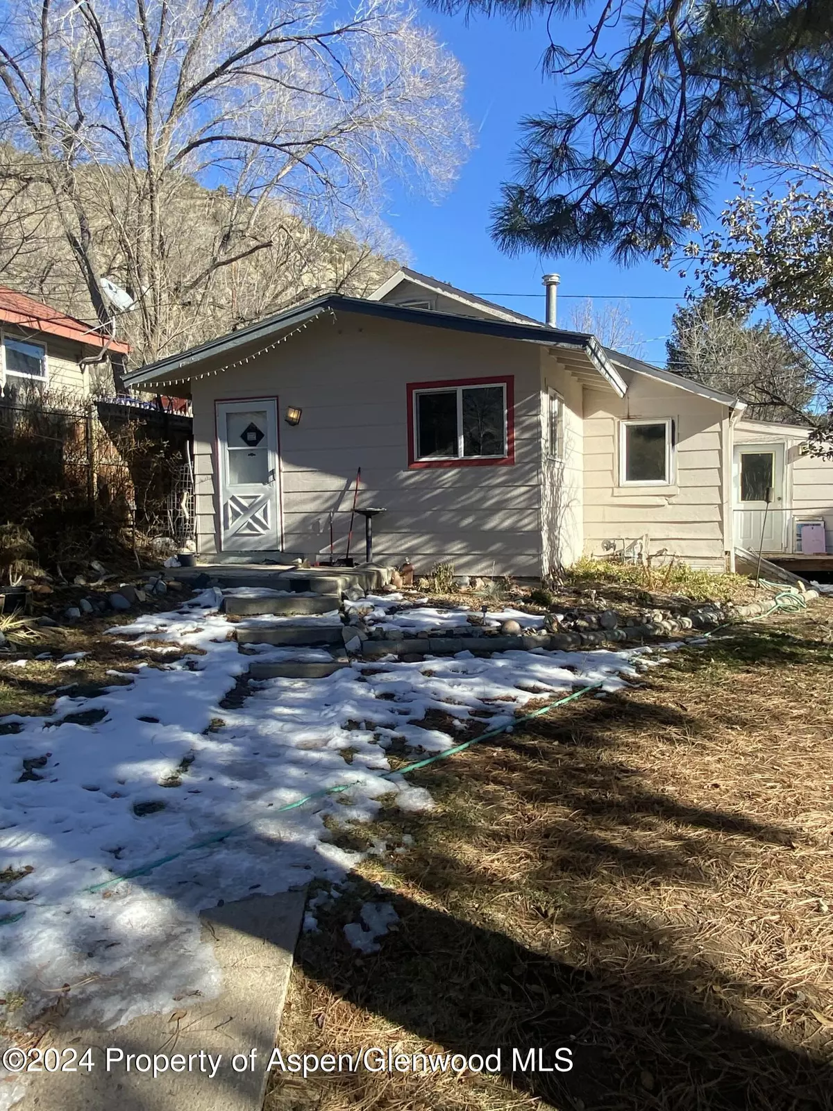 New Castle, CO 81647,146 N 4TH Street