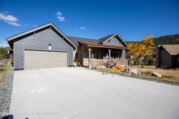 405 PINYON MESA Drive, Glenwood Springs, CO 81601