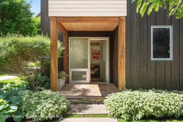 939 E COOPER Avenue, Aspen, CO 81611