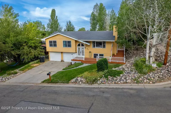 894 Ledford Street,  Craig,  CO 81625