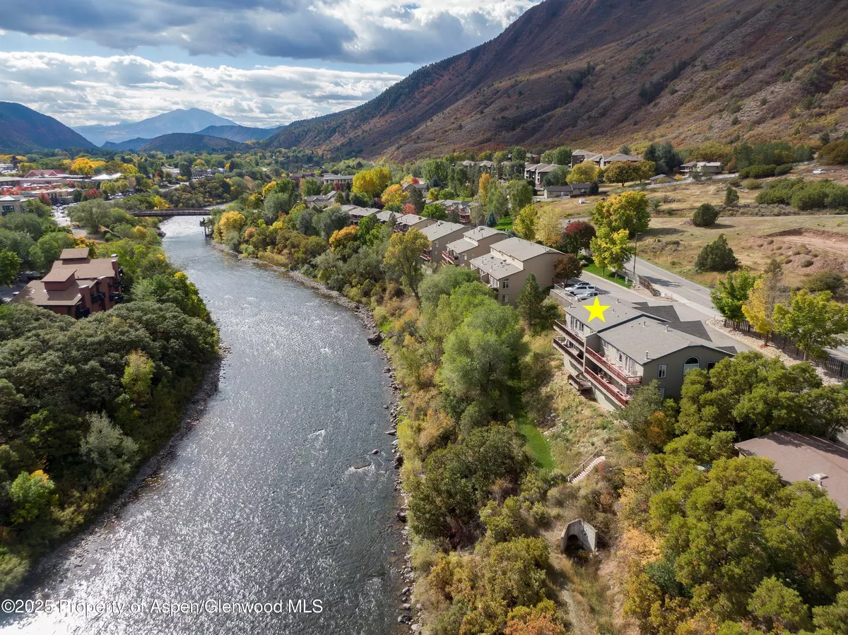 Glenwood Springs, CO 81601,2482 Woodberry Drive