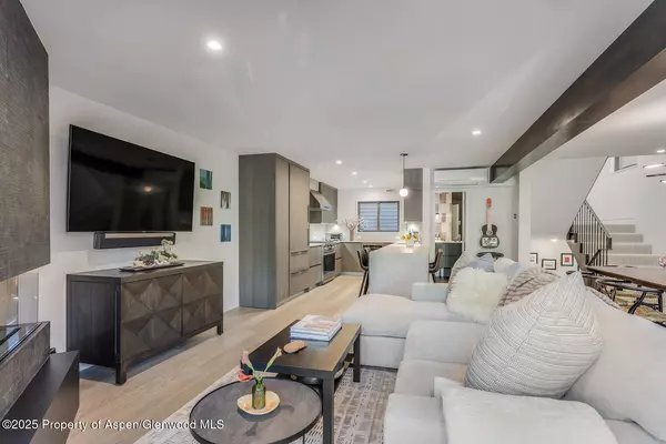 Aspen, CO 81611,650 S Monarch Street Unit 7