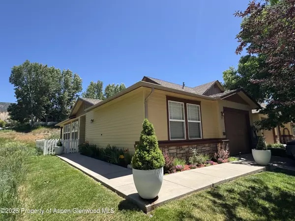 New Castle, CO 81647,390 Maroon Court