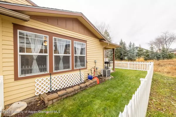 New Castle, CO 81647,390 Maroon Court