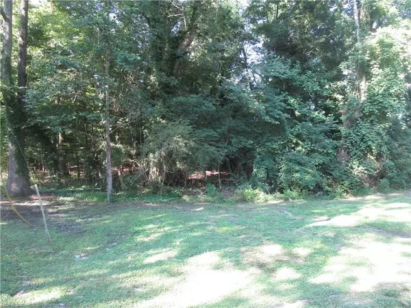 Lot 5 Scottswood DR, Franklin, VA 23851